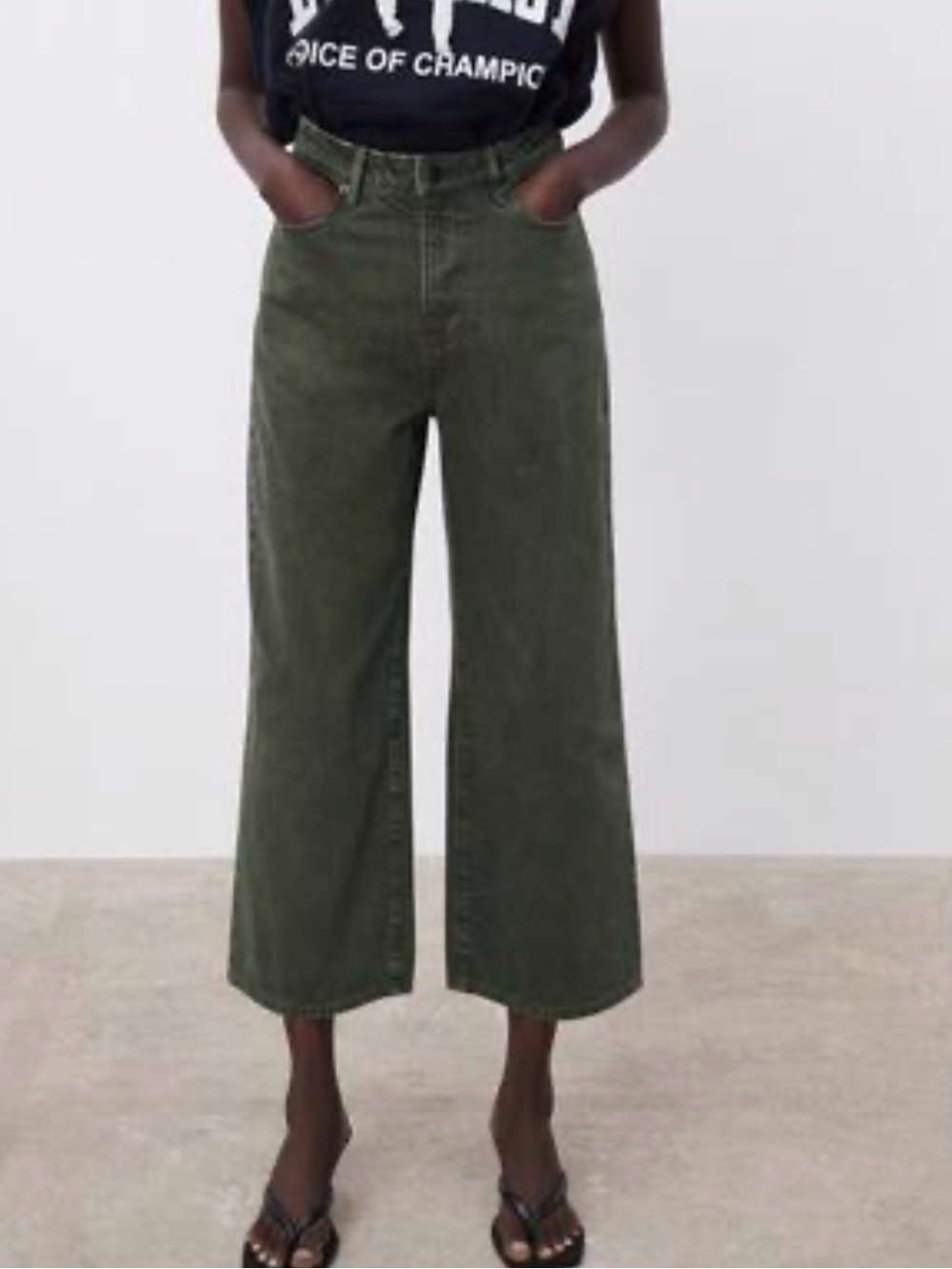 Zara Olive Wide-Leg Cropped Jeans